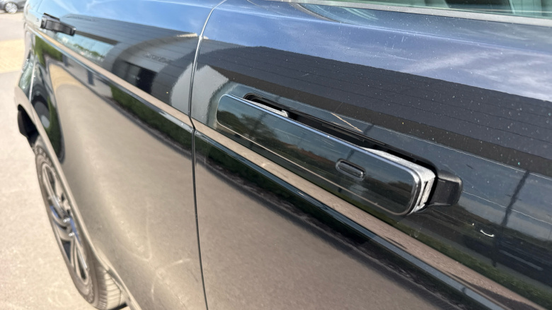 Land Rover Range Rover Evoque 1.5 P300e R-Dynamic HSE 5dr Auto Hatchback